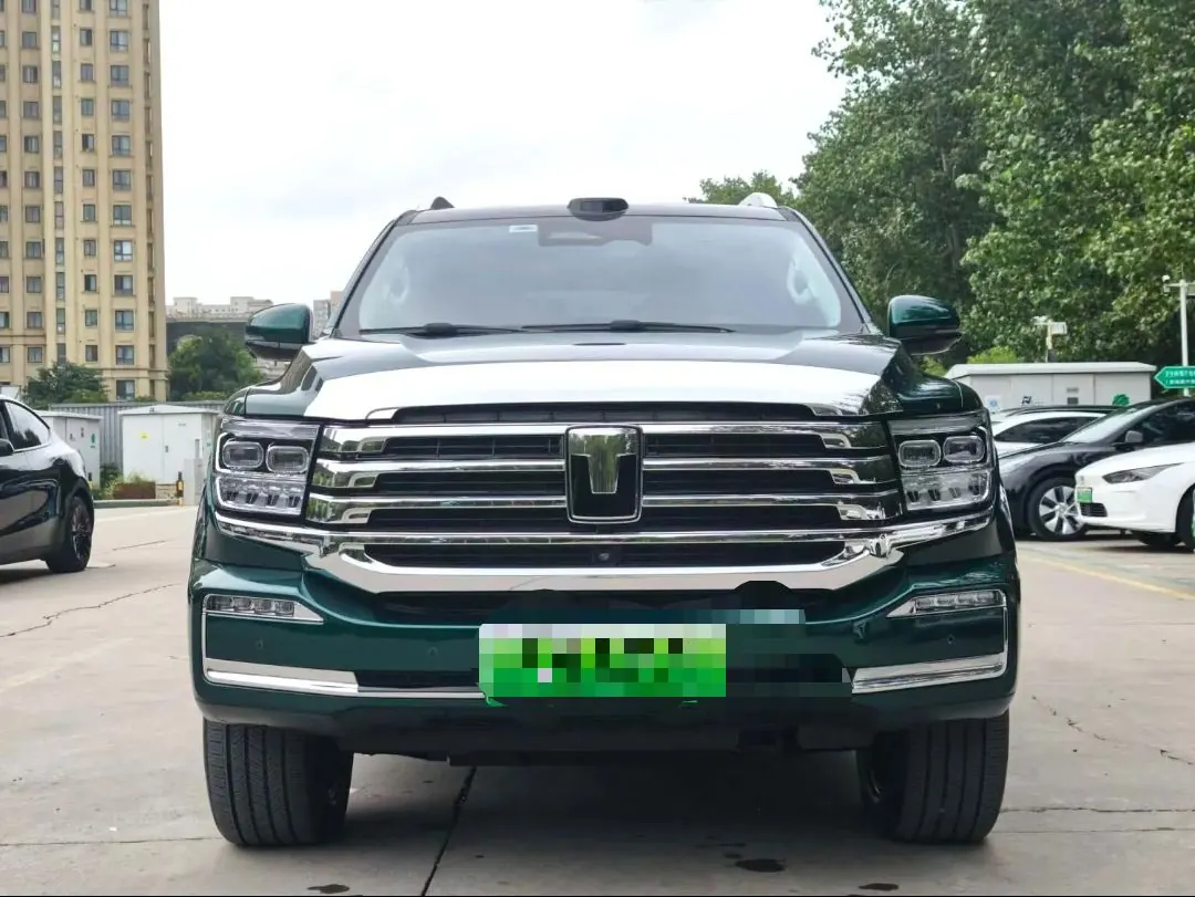Tank 500 New Energy 2026 Model Tank 500 Hi4-T 2.0T Smart Enjoyment Version Automatic Transmission 2