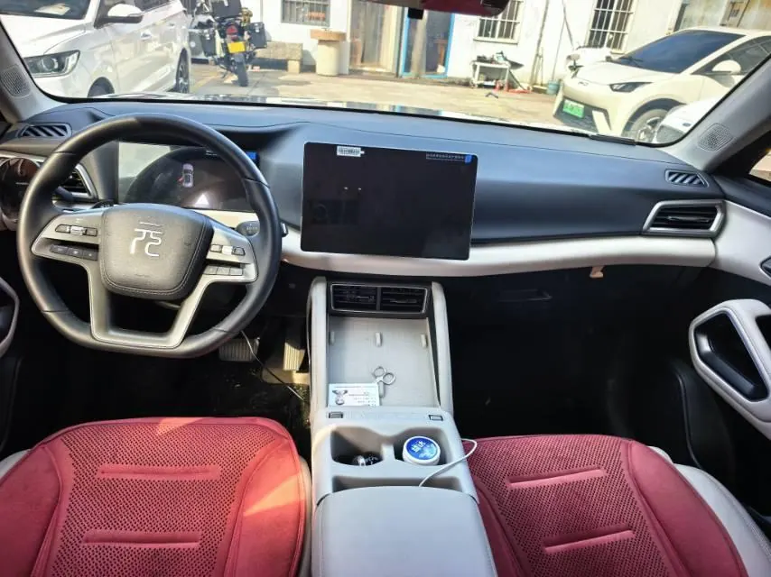 BYD 2025 Yuan UP Smart Driving 401KM Vital Automatic Gear 8