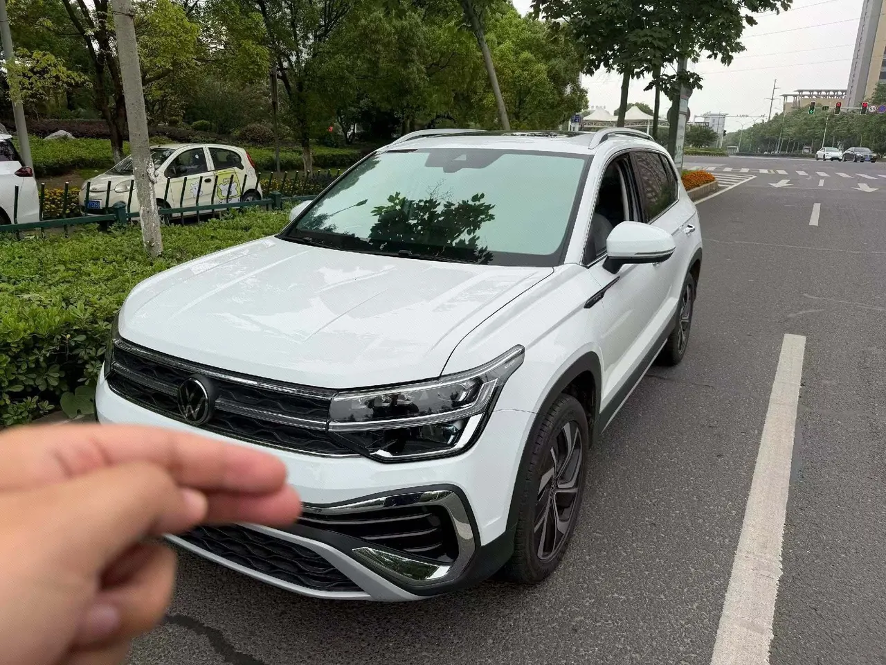 Open image lightbox: Volkswagen 2024 Tuyue 1.5TSI 300TSI Two-Drive Full Moon Edition Automatic Gear