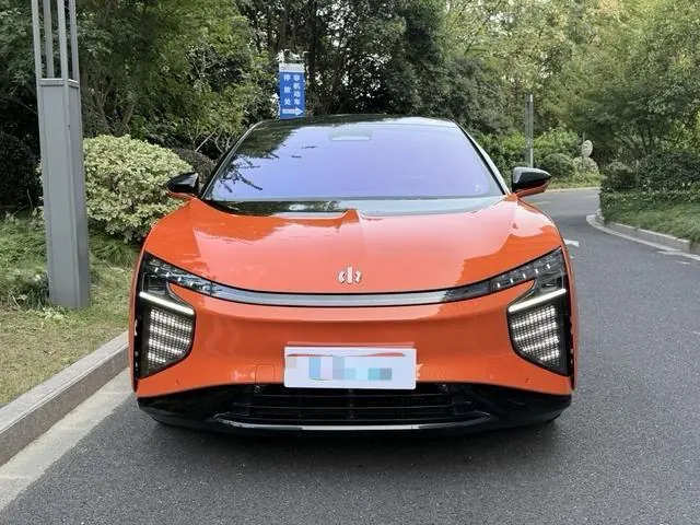HiPhi 2021 HiPhi X Founding Edition 6-seat Automatic Gear 2