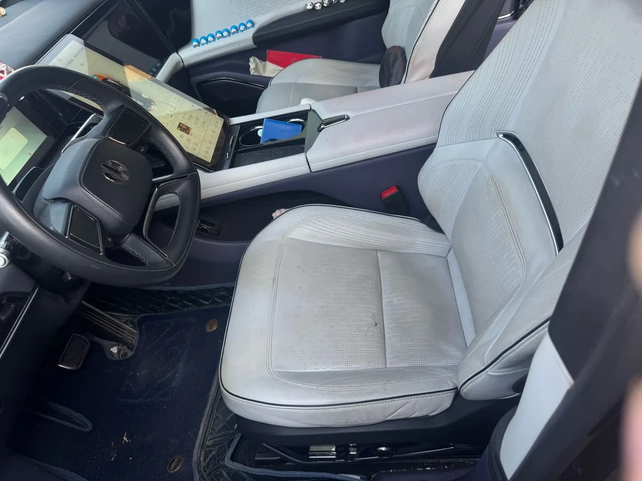 HiPhi 2021 HiPhi X Founding Edition 6-seat Automatic Gear 5