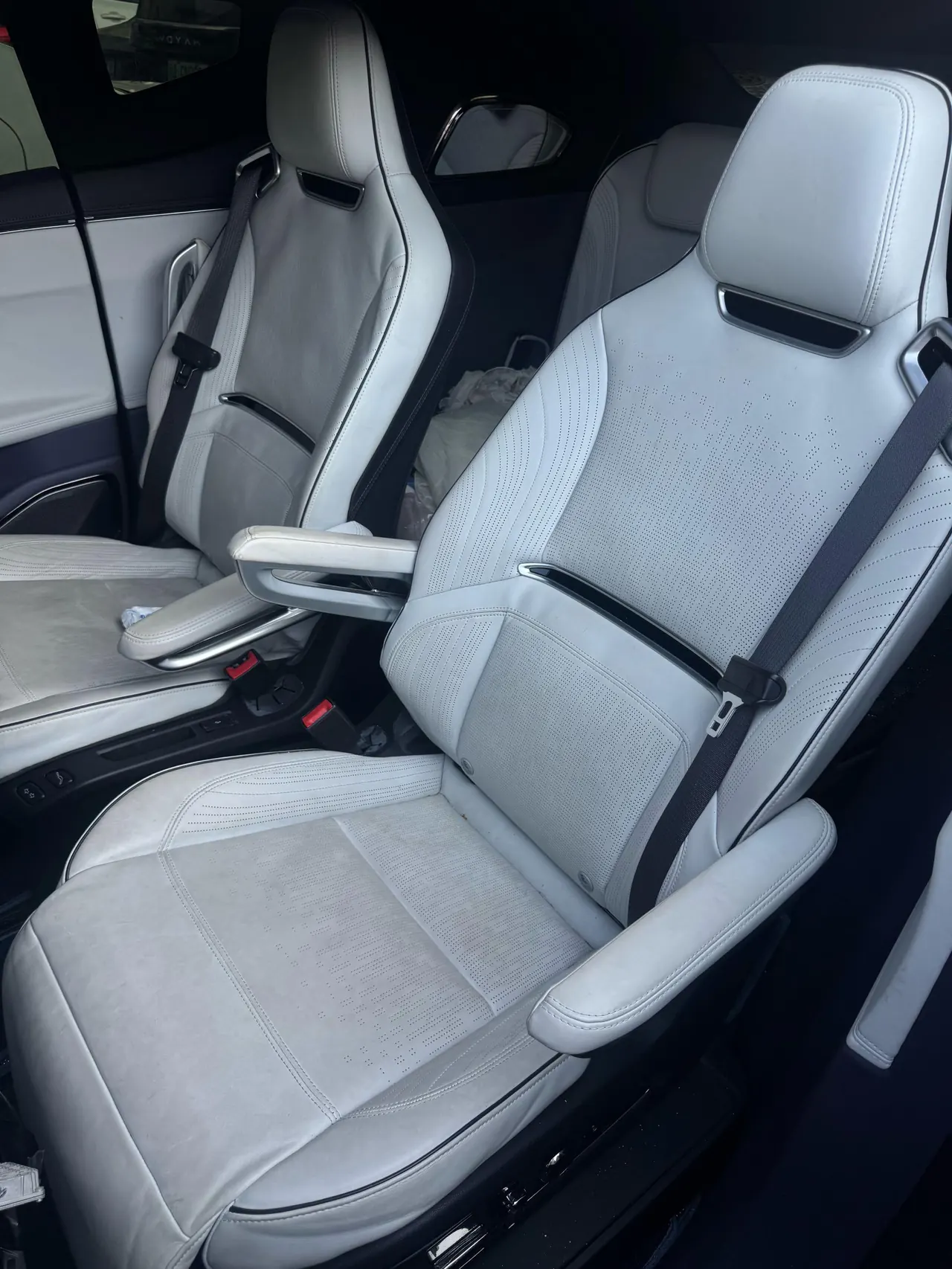 HiPhi 2021 HiPhi X Founding Edition 6-seat Automatic Gear 6