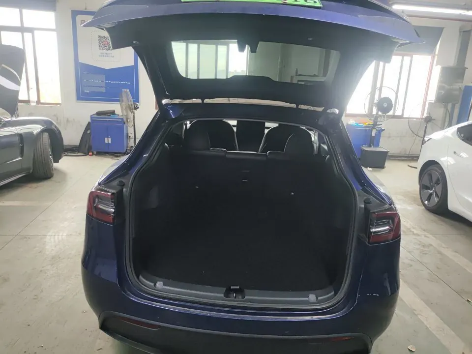 Tesla 2021 Model Y long endurance all-wheel drive version automatic transmission 5