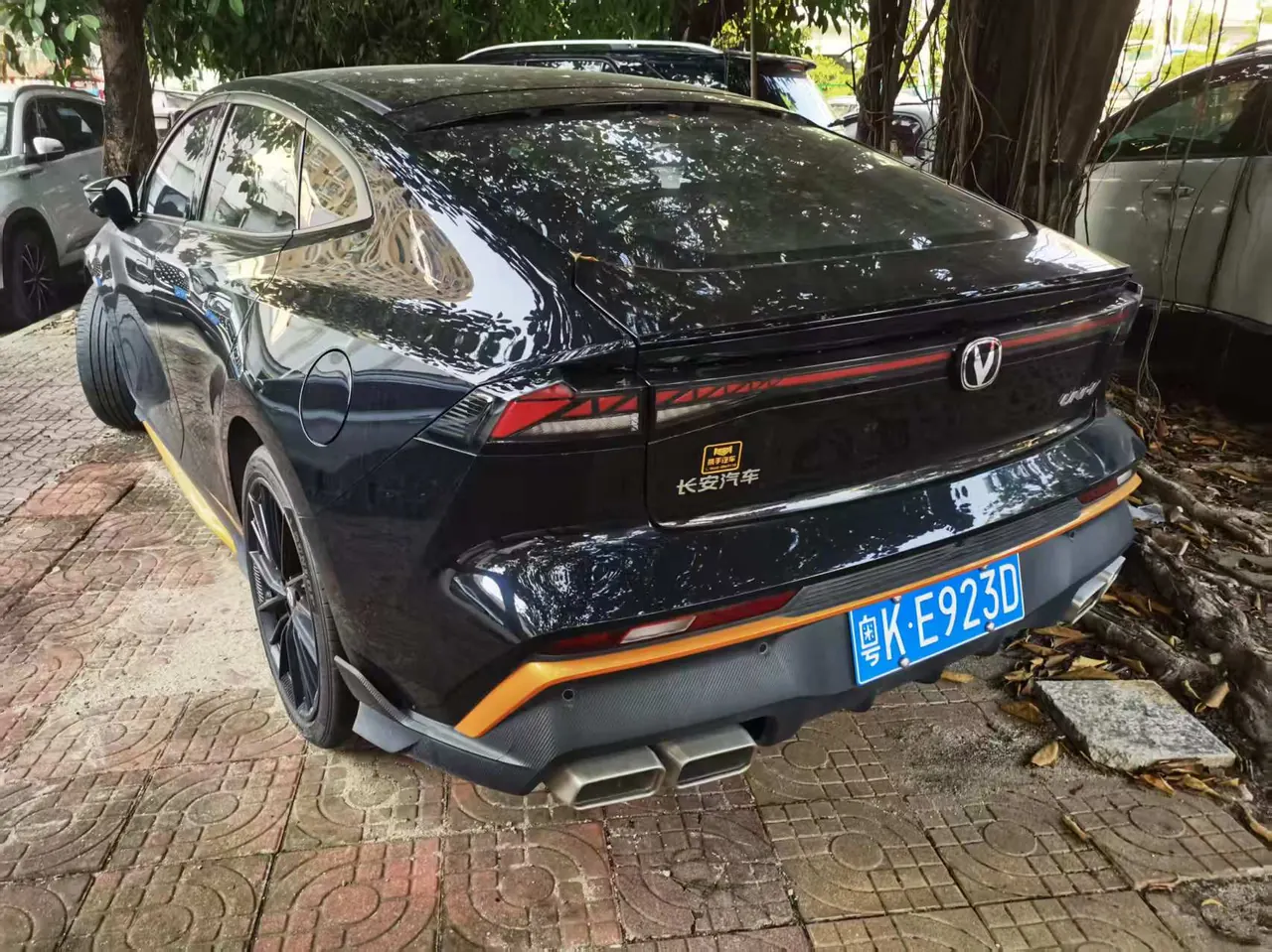 ChangAn 2024 UNI-V 1.5T exclusive automatic gear 3