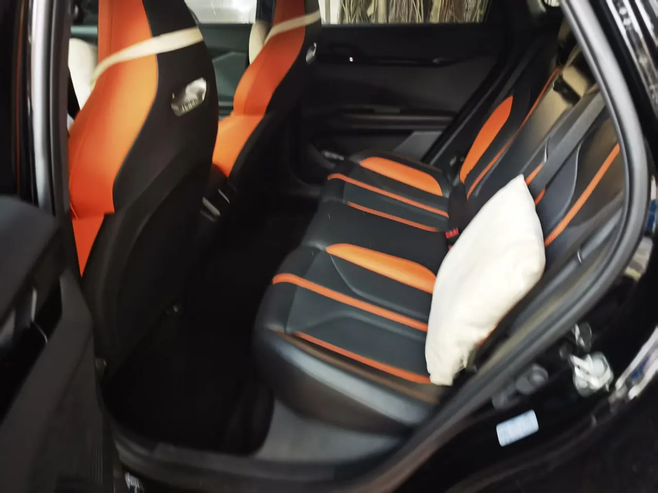 ChangAn 2024 UNI-V 1.5T exclusive automatic gear 4