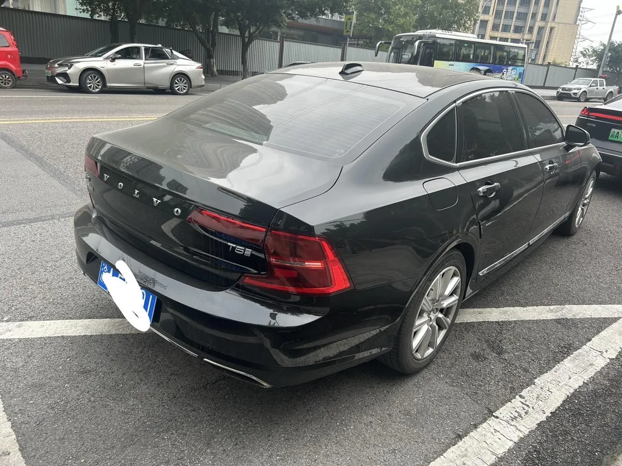 Volvo 2020 S90 2.0T T5 Zhiyi Deluxe Edition Automatic Gear 6