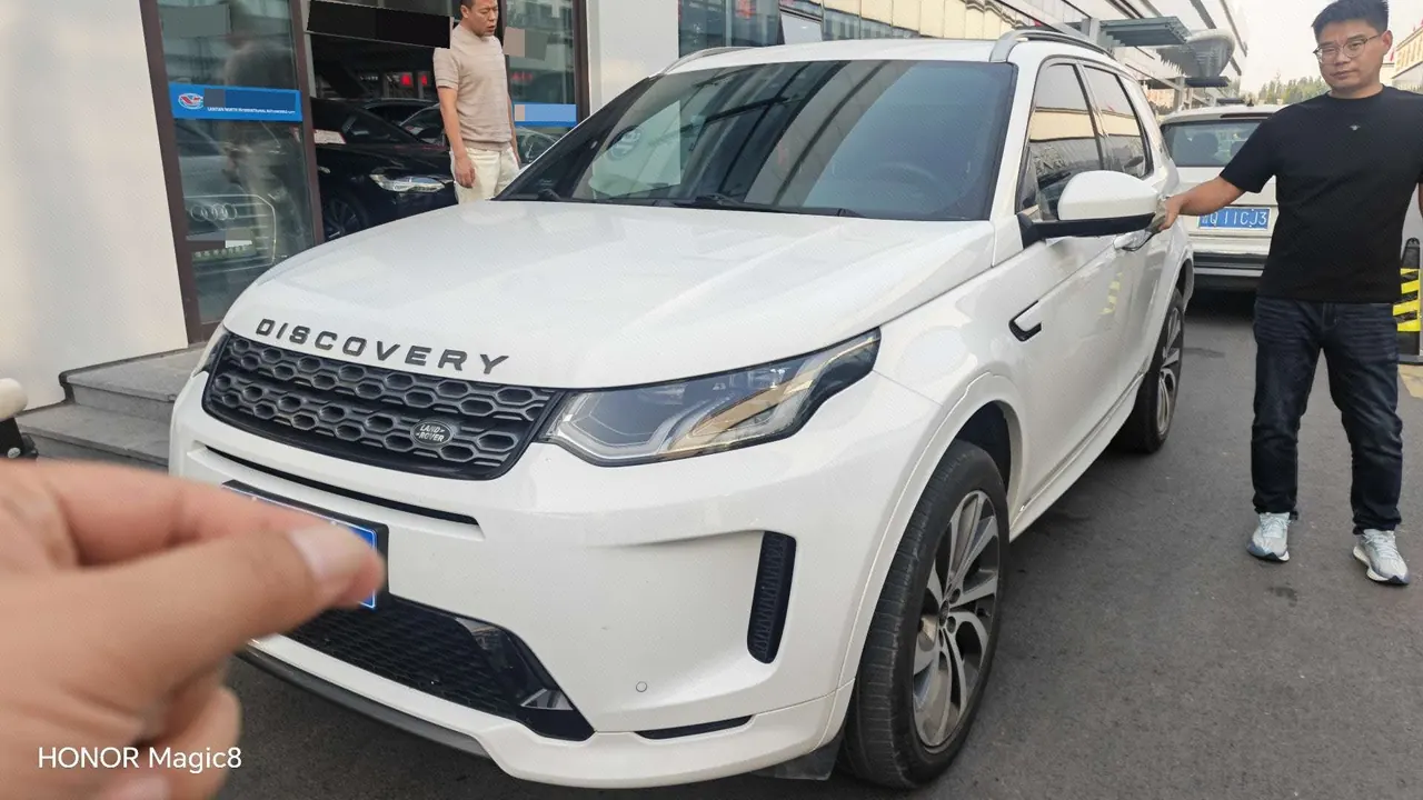 打开图片灯箱:Land Rover 2021 Discovery Sports Edition 48V 2.0T 249PS R-Dynamic SE Performance Technology Edition 5-seat Automatic Gear