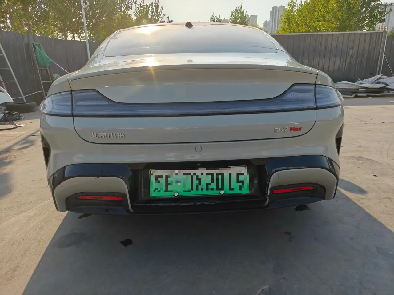 MI 2024 SU 7 700km Rear Drive Long Endurance Smart Driving Edition Automatic Gear 5