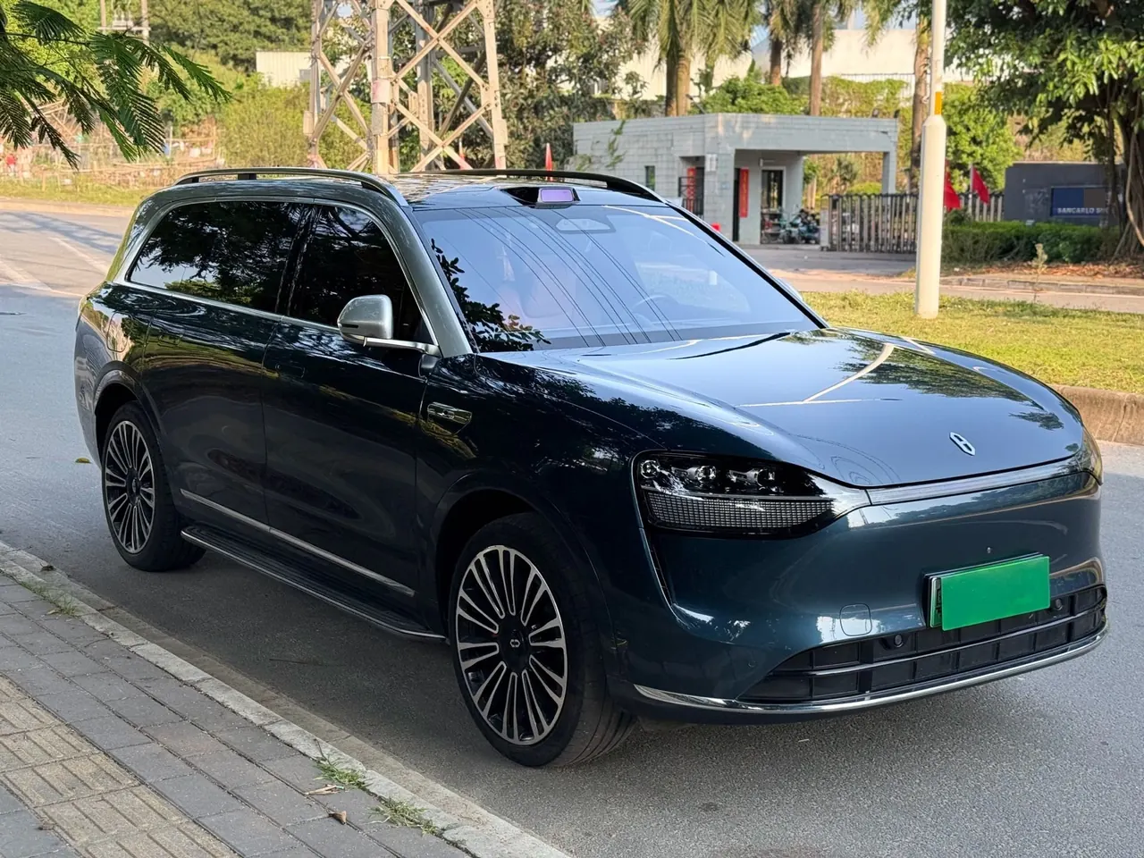 AITO 2024 AITO M9 extended range Ultra 42kWh automatic gear 7