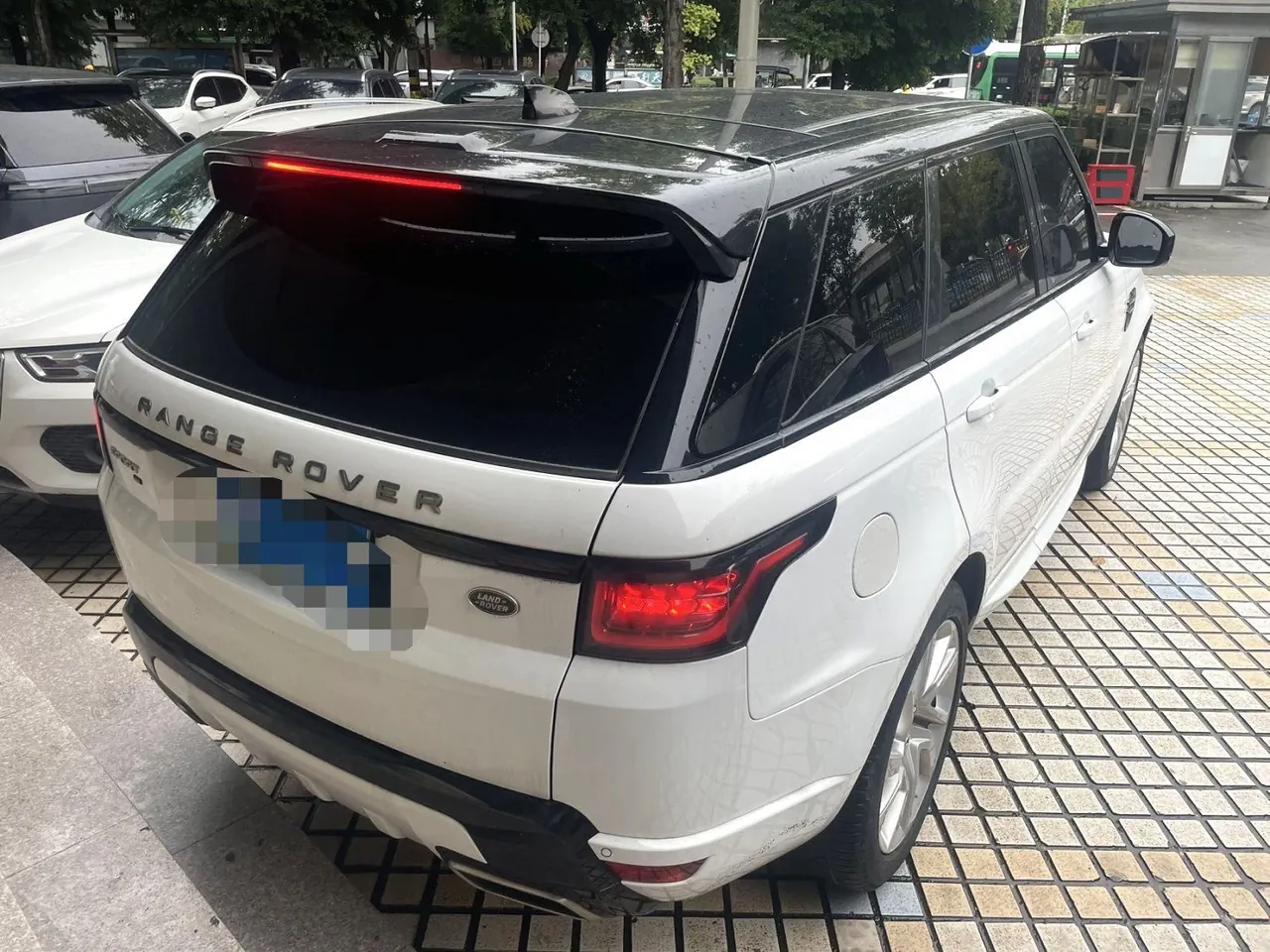 Land Rover Range Rover Sport (Imported) 2020 Range Rover Sport 48V 3.0T L6 HSE Dynamic Automatic 8