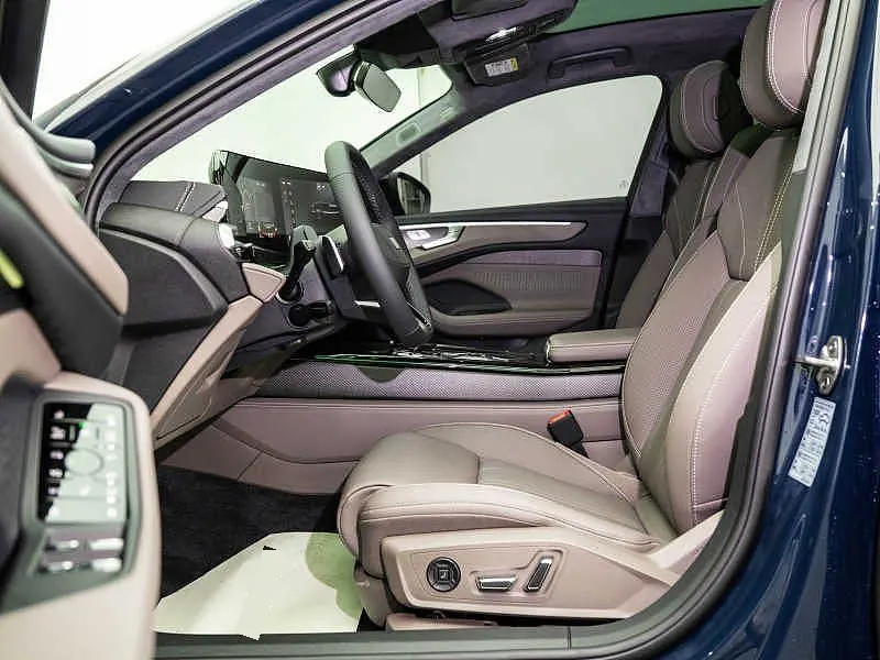 Audi 2026 A6L 2.0T Quattro Enjoy Dynamic Automatic 7