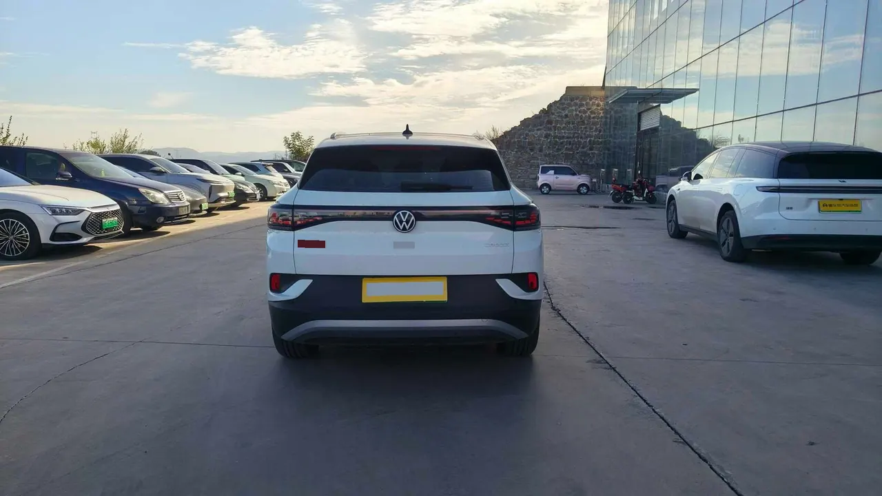 Volkswagen 2026 ID. 4 CROZZ Exclusive PURE Automatic 5