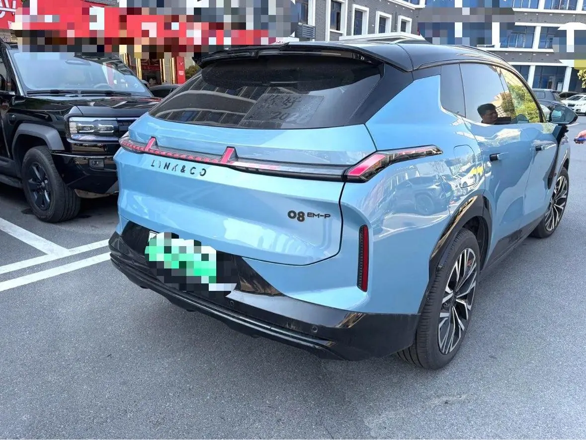 LYNK&amp;CO 2026 LYNK&amp;CO 08 EM-P 1.5T 210 Four-wheel Drive Performance Ultra H7 Automatic Gear 5