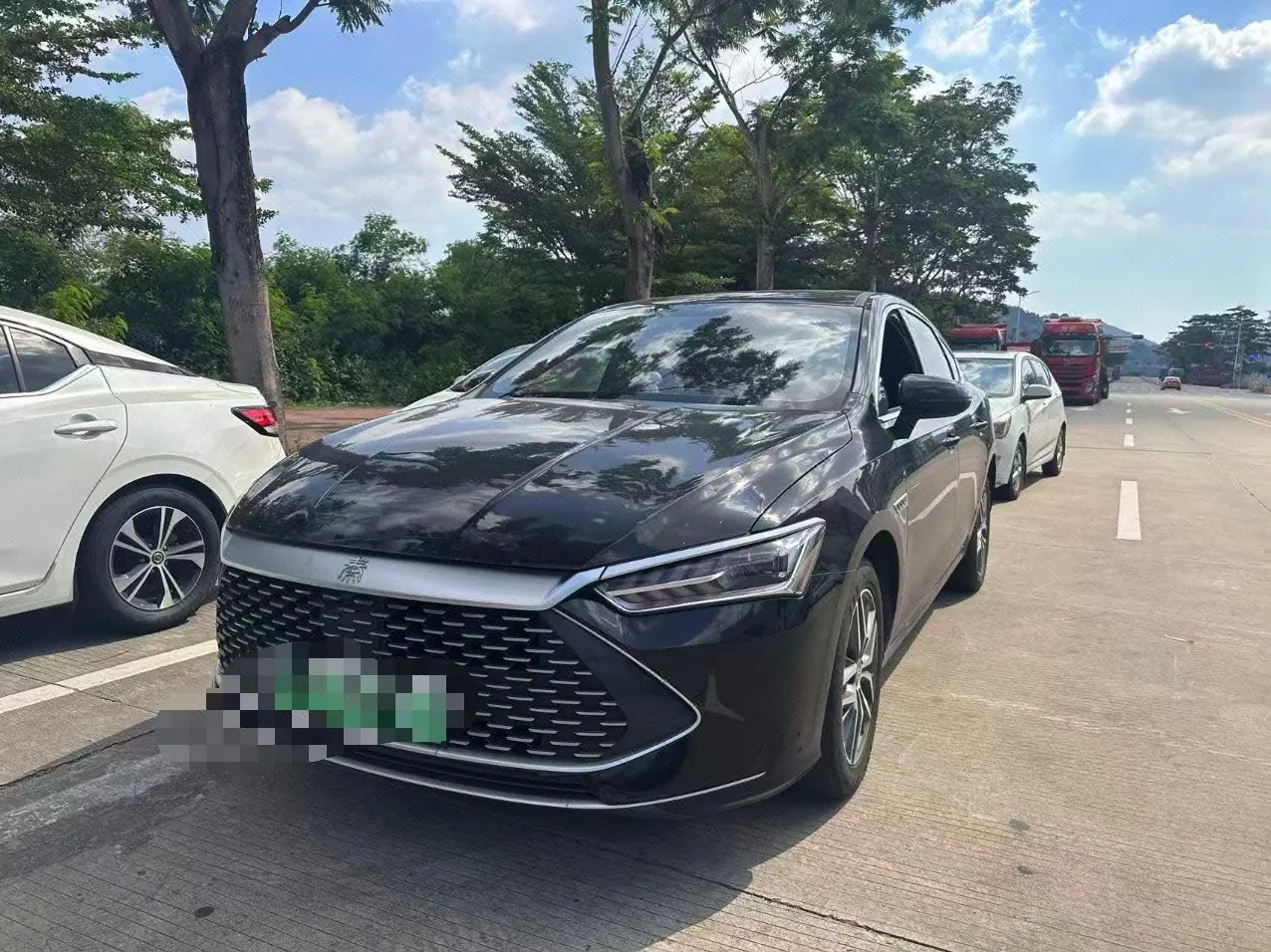 Open image lightbox: BYD 2024 Qin PLUS DM-i 1.5 stepless glory version 120KM leading automatic gear