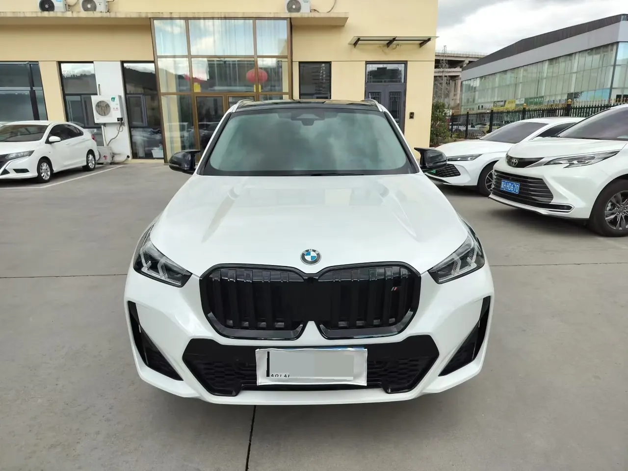 BMW 2024 X1 sDrive25Li 2.0T X design set automatic gear 2
