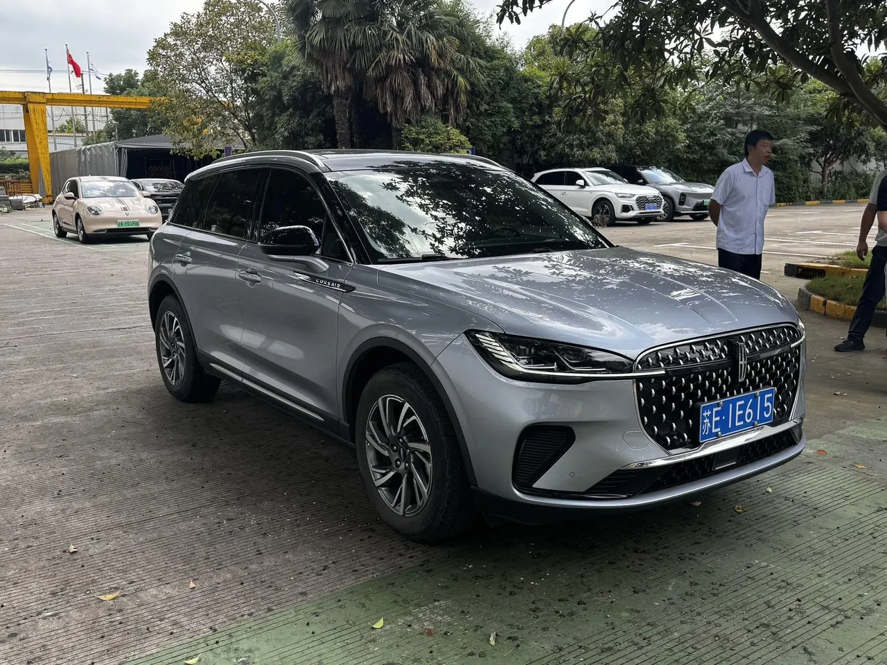 Lincoln 2023 adventurer 2.0T two-wheel drive exclusive edition automatic gear 3
