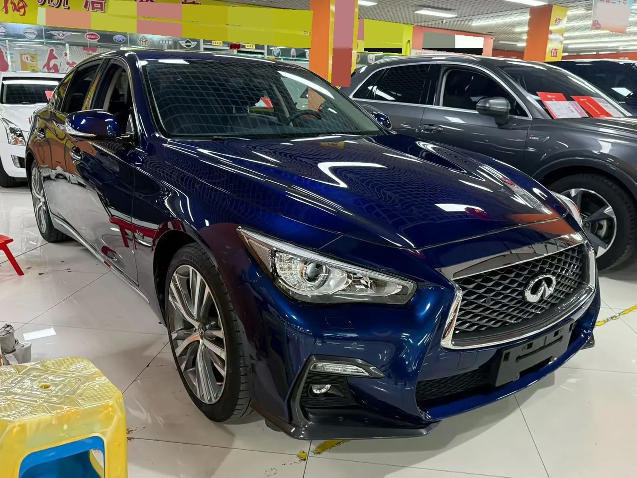 Infiniti 2020 Q50L 2.0T 30th Anniversary Limited Edition Automatic 3