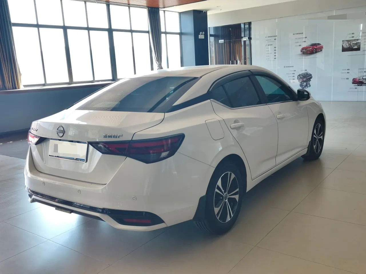 Nissan 2023 Sylphy 1.6 Stepless Intelligent Driving Edition Automatic Transmission 5