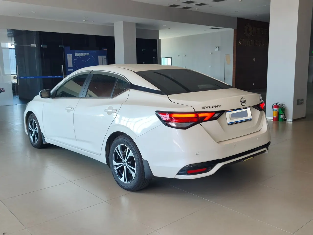 Nissan 2023 Sylphy 1.6 Stepless Intelligent Driving Edition Automatic Transmission 7