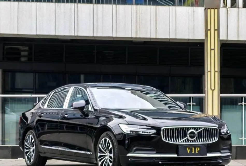 Volvo 2024 S90 48V 2.0T B5 Zhiyi Deluxe Edition Automatic Gear 2