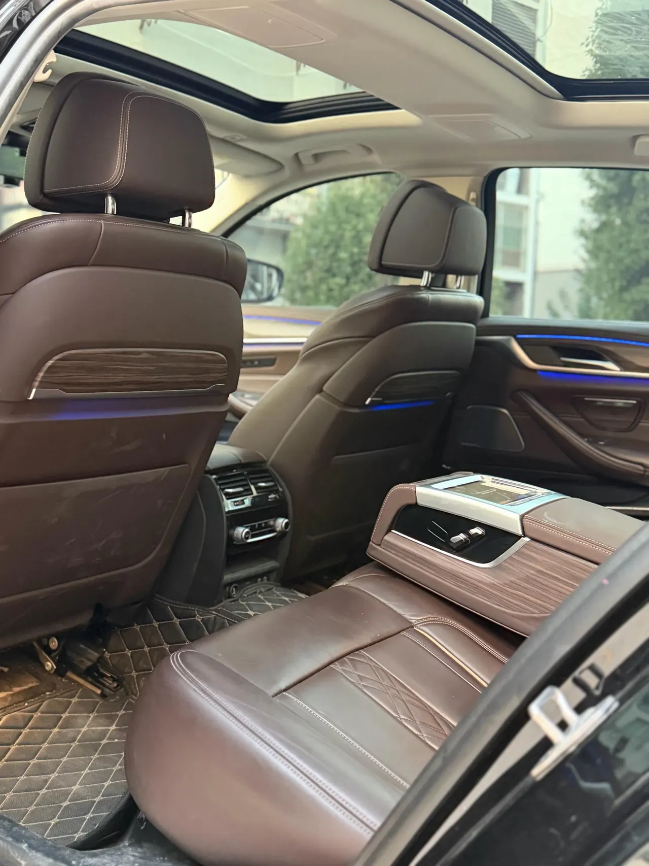 BMW 5 Series 2020 530Li 2.0T Premium Luxury Suit Automatic Gear 17