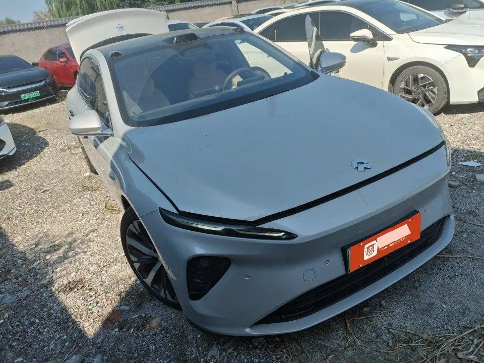 NIO 2024 ET7 75kWh Executive Edition Automatic Gear 2