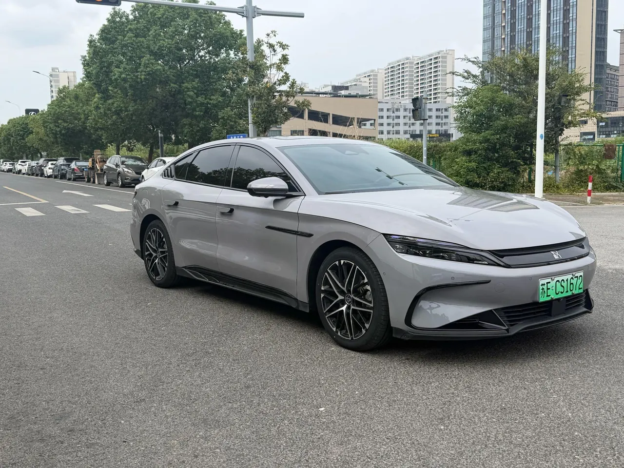 BYD 2024 Han EV 605KM Glory Edition Precursor Noble Automatic Transmission 3