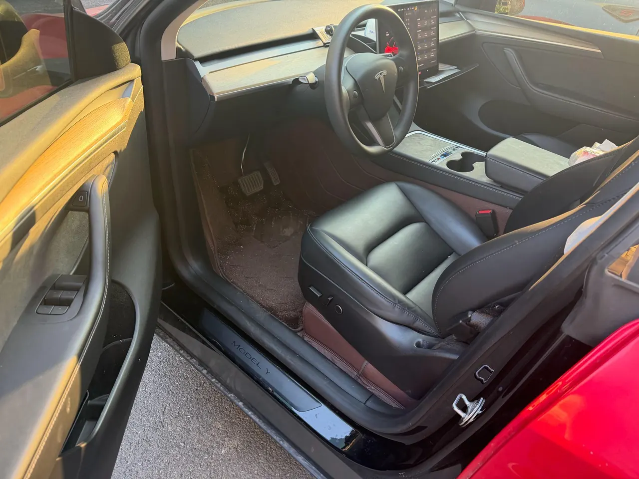 Tesla 2023 Model Y long endurance all-wheel drive version automatic transmission 5