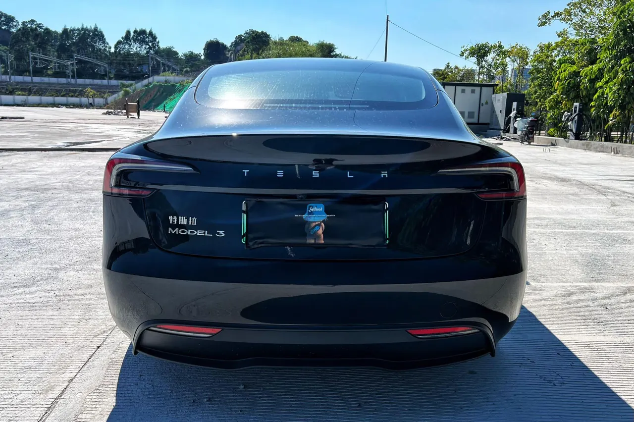 Tesla 2023 Model 3 Rejuvenation Edition Rear Wheel Drive Automatic Transmission 5