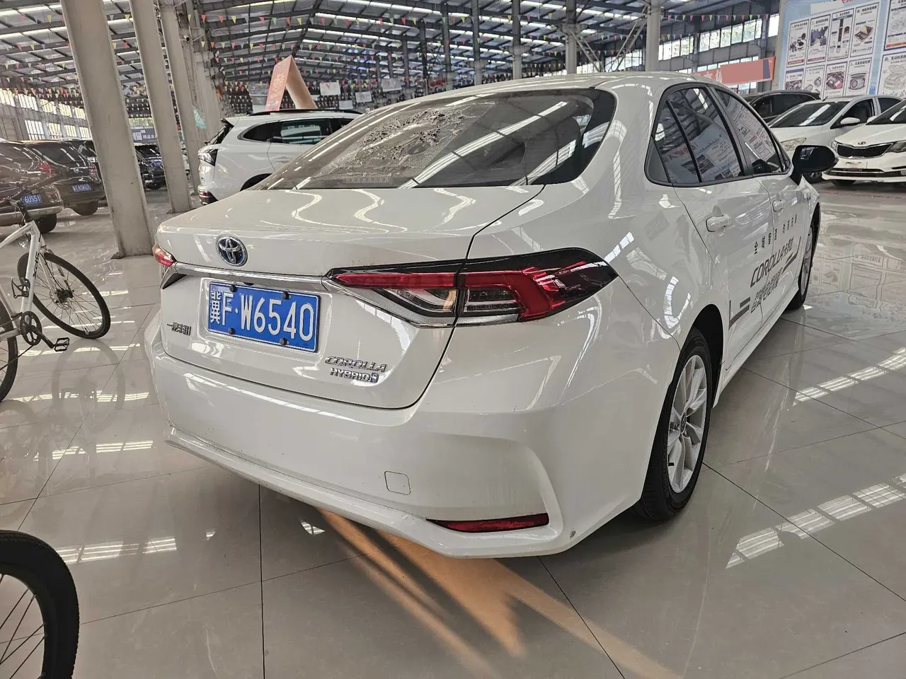 Toyota 2023 Corolla Double Engine 1.8 Stepless Intelligent Electric Hybrid Elite Automatic Gear 4