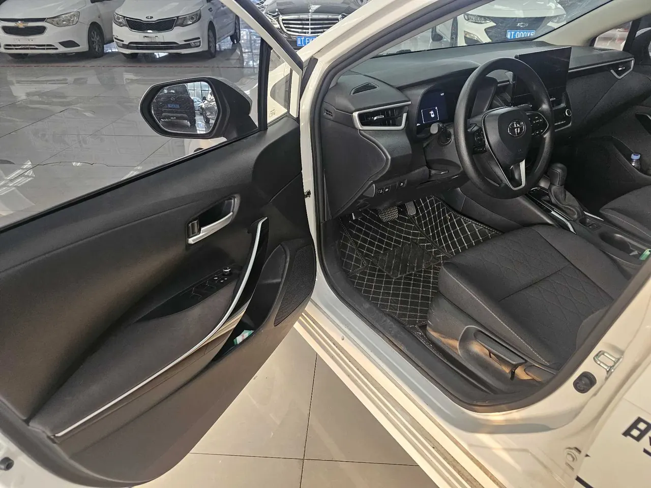 Toyota 2023 Corolla Double Engine 1.8 Stepless Intelligent Electric Hybrid Elite Automatic Gear 7