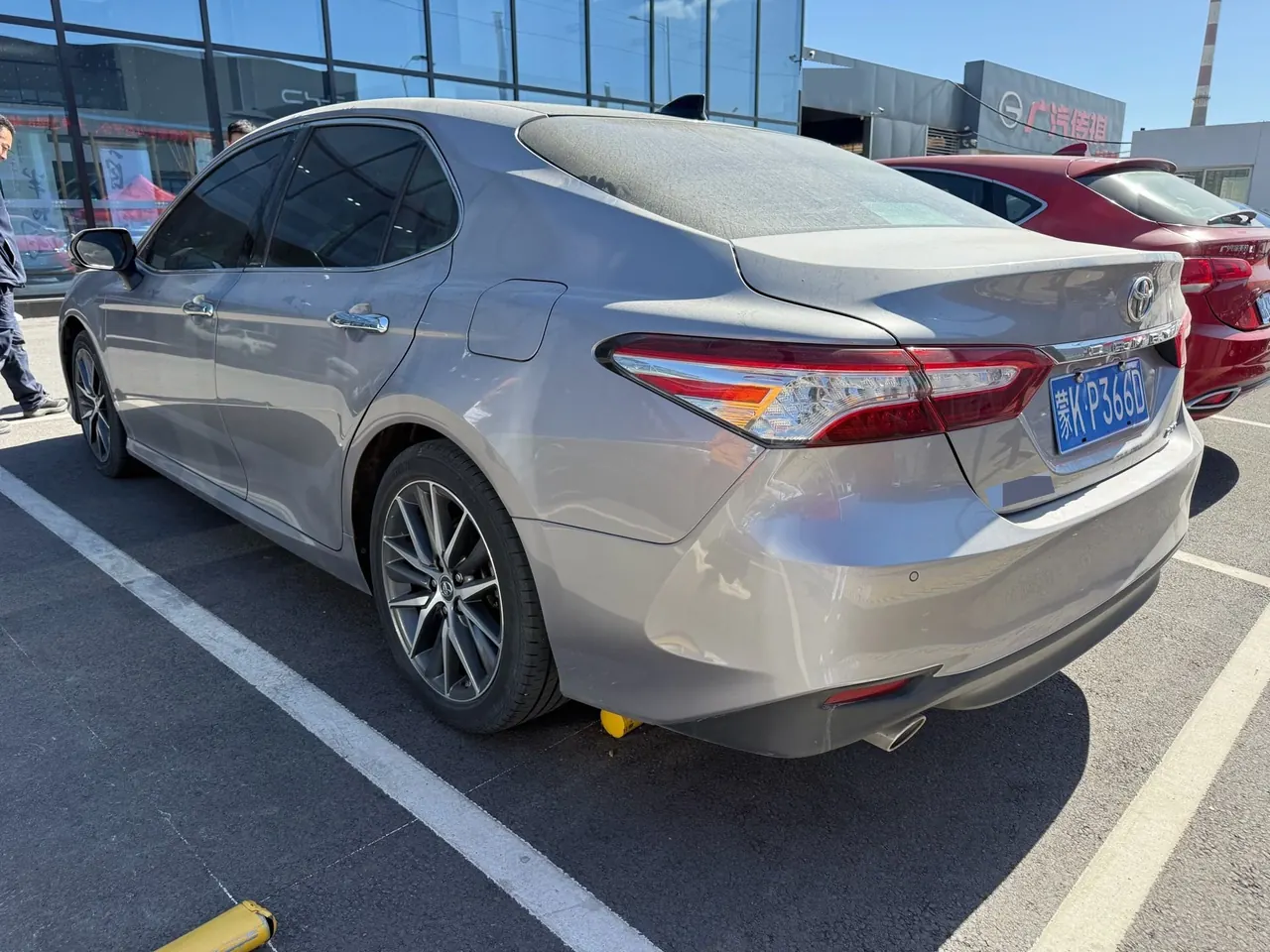 Toyota 2021 Camry 2.5G Deluxe Edition Automatic Gear 3