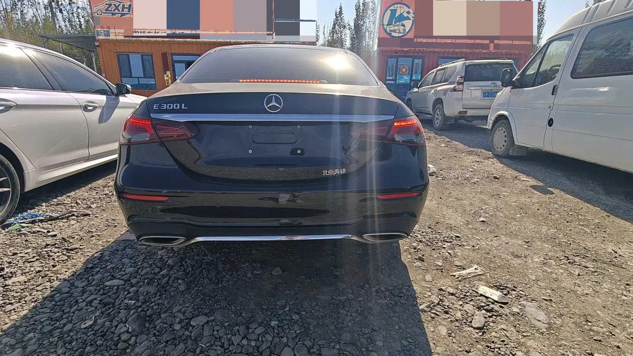 Mercedes Benz E Class 2023 E 300 L 2.0T Sports Luxury Automatic Gear 5