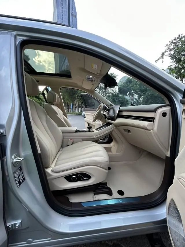 AITO 2024 AITO M7 Smart Drive Four-wheel Drive Ultra Edition 6-seat Automatic Gear 11