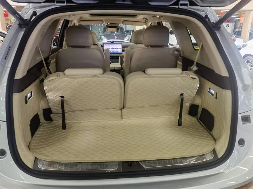 AITO 2024 AITO M7 Smart Drive Four-wheel Drive Ultra Edition 6-seat Automatic Gear 13