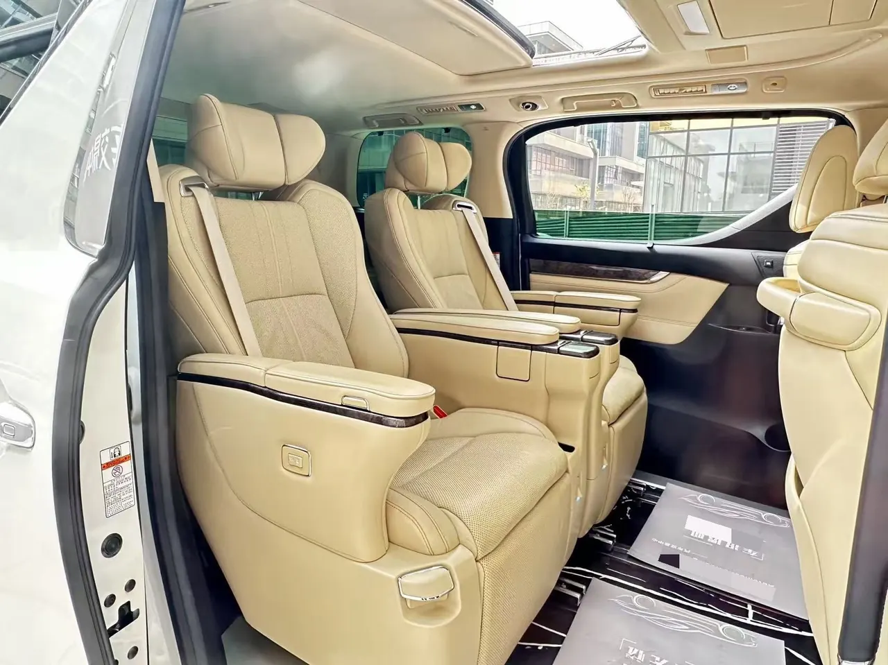 Toyota WILF (Imported) 2021 Crown WILF 2.5 Stepless Crown HV Distinguished Edition Automatic Gear 8