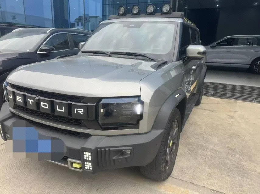 Open image lightbox: Jetour 2023 Traveler 2.0T Four-Wheel-Drive Cross-Country PRO Automatic
