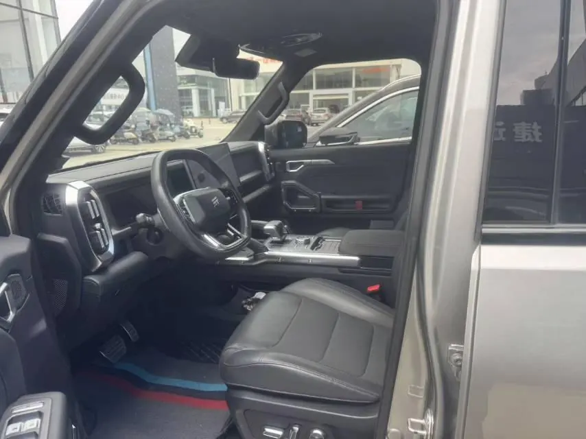 Jetour 2023 Traveler 2.0T Four-Wheel-Drive Cross-Country PRO Automatic 4
