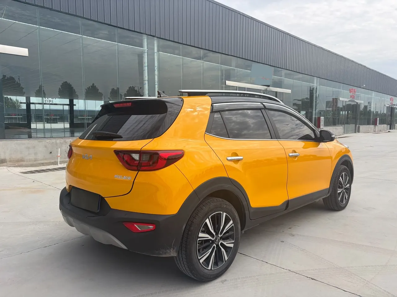 Kia 2021 Yi Run 1.4 Stepless Sunroof Automatic Transmission 3