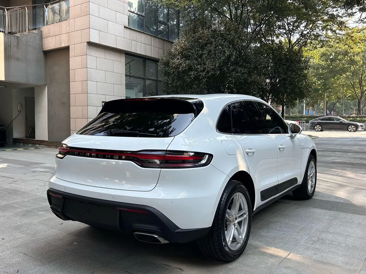Porsche Macan (Imported) 2024 Macan 2.0T Automatic Gear 11