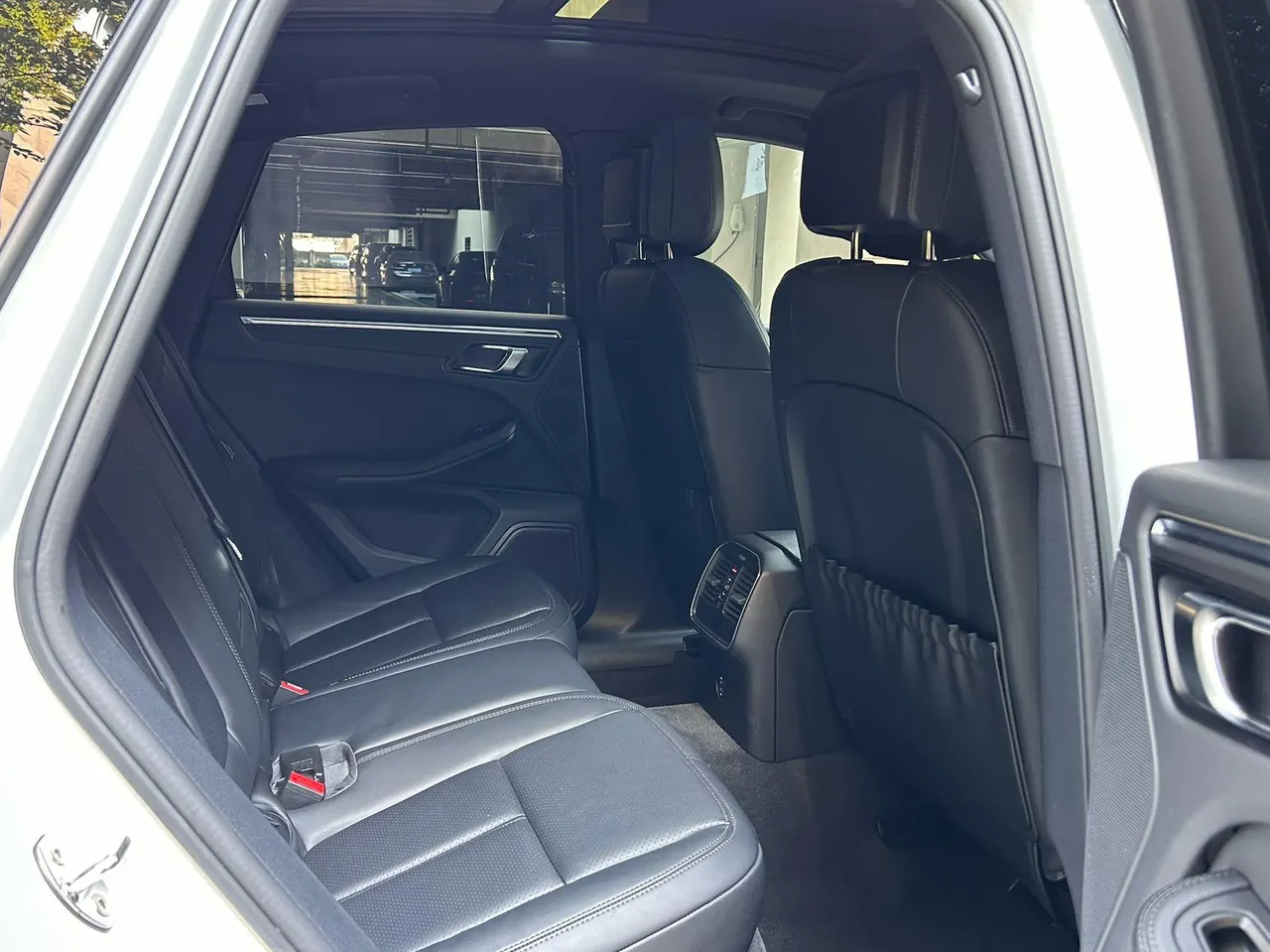 Porsche Macan (Imported) 2024 Macan 2.0T Automatic Gear 9