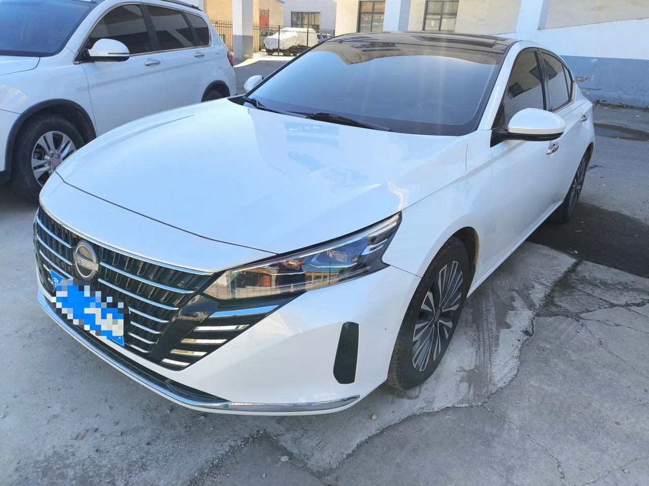 Открыть галерею: Nissan 2024 Teana 2.0 Stepless XE Sincerely Edition Automatic Gear