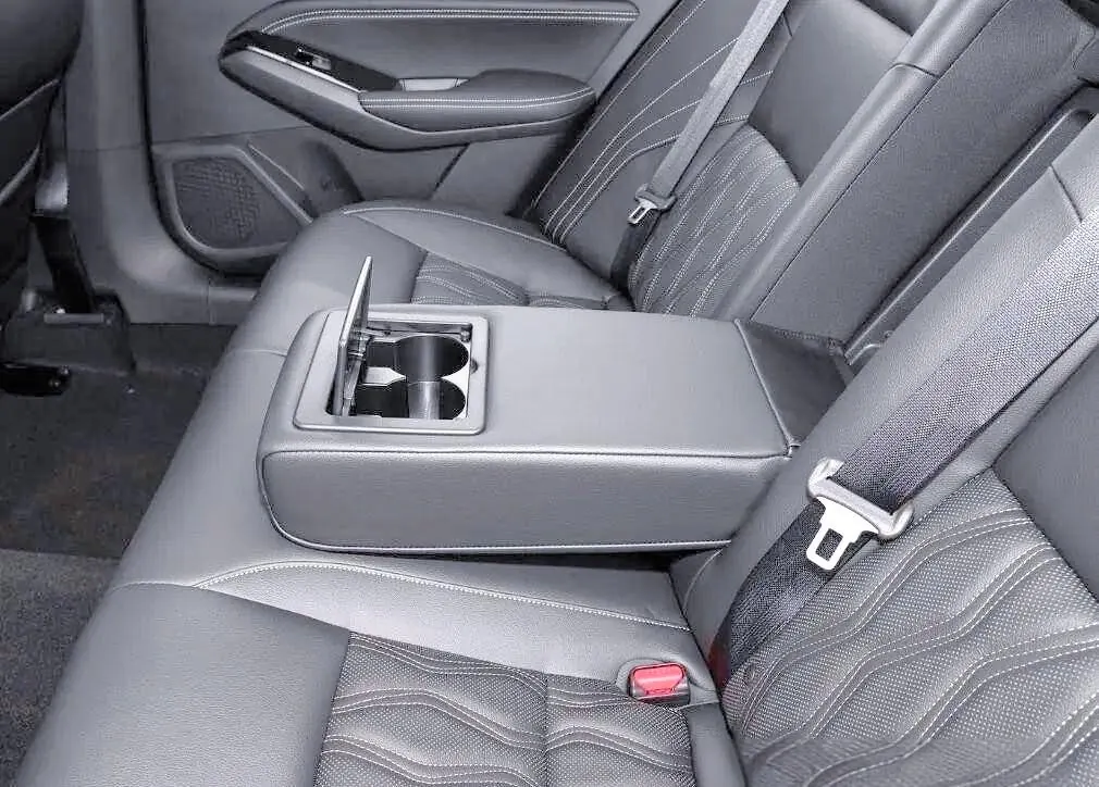 Nissan 2024 Teana 2.0 Stepless XE Sincerely Edition Automatic Gear 4