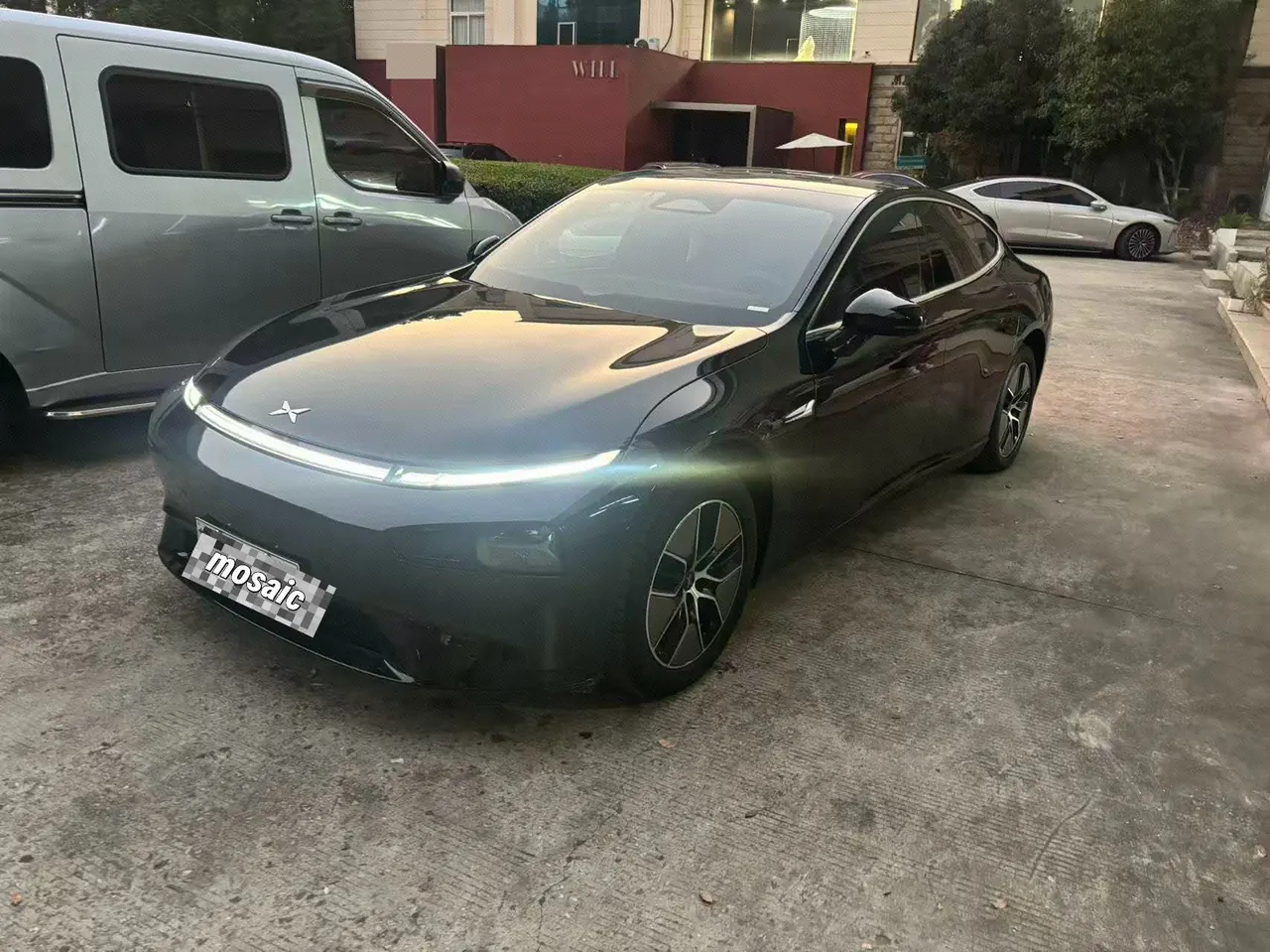 Открыть галерею: Xpeng 2023 P7i 702 Pro Automatic