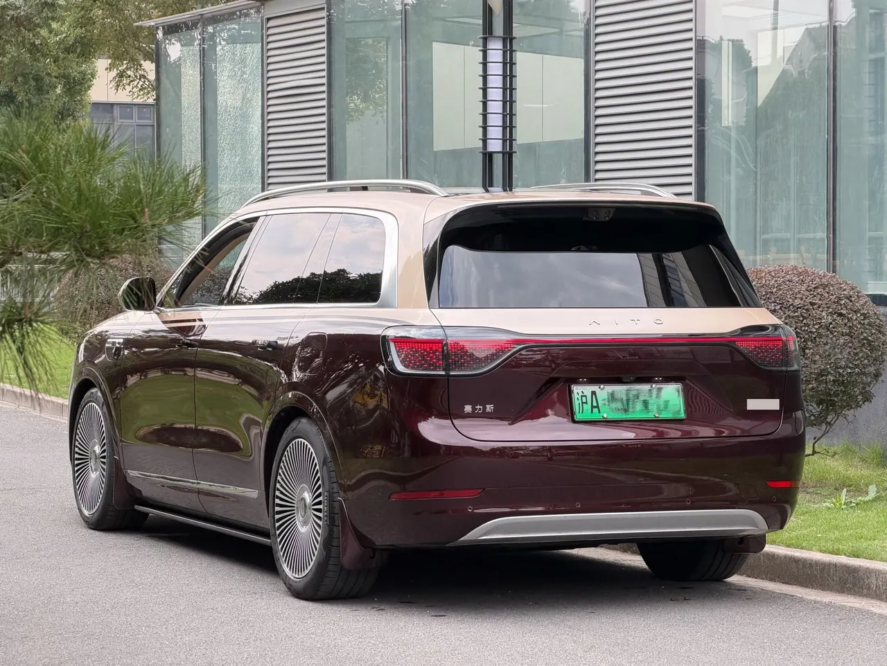 AITO 2025 AITO M9 EV Pure Electric Ultra Edition 100kWh6-seat Edition Automatic Gear 3