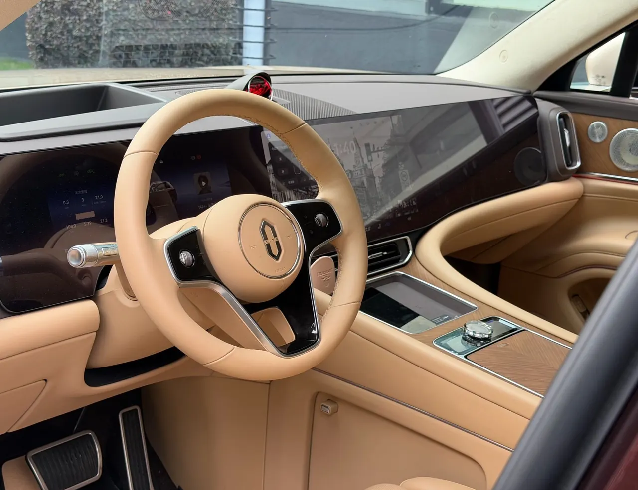 AITO 2025 AITO M9 EV Pure Electric Ultra Edition 100kWh6-seat Edition Automatic Gear 7