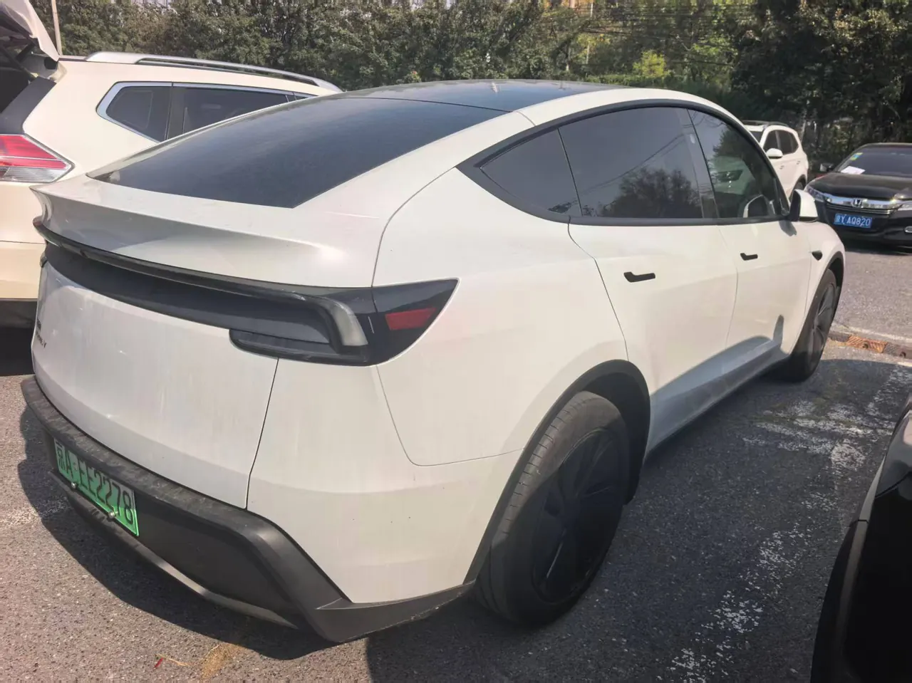 Tesla 2025 Model Y rear-wheel drive version automatic transmission 4