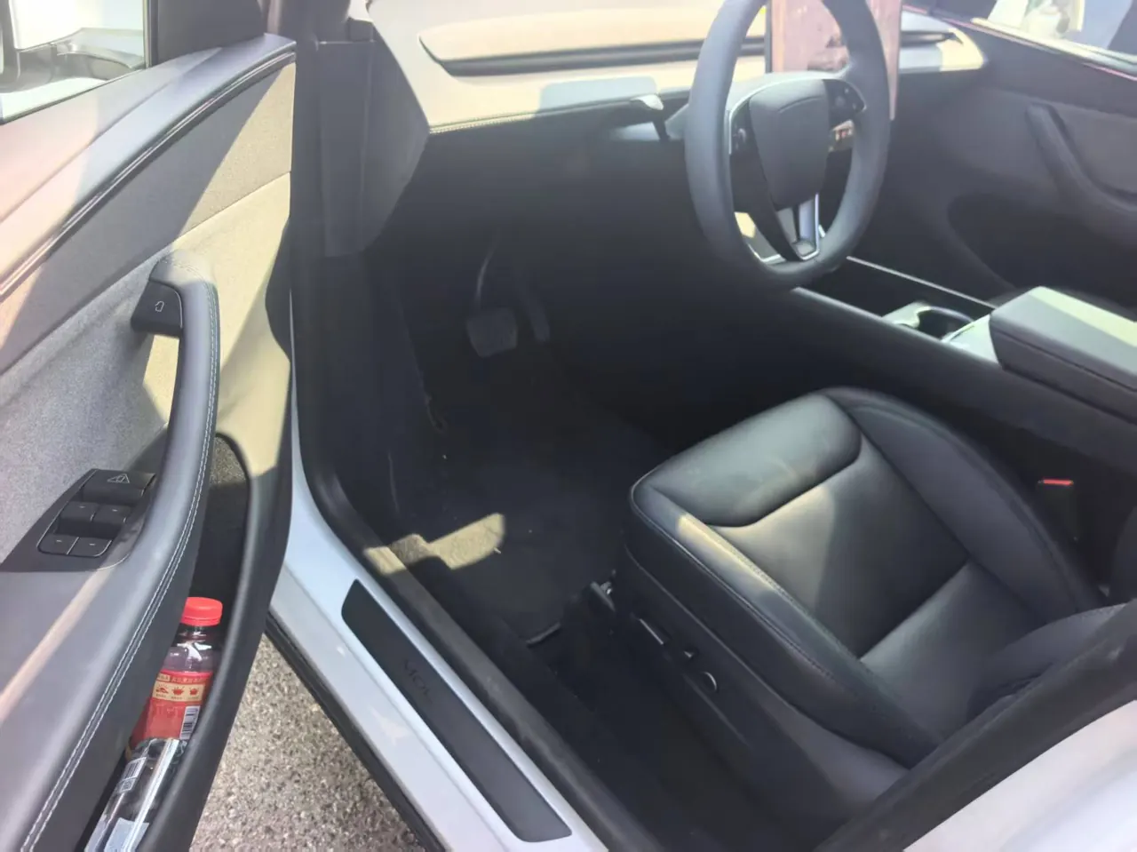 Tesla 2025 Model Y rear-wheel drive version automatic transmission 6