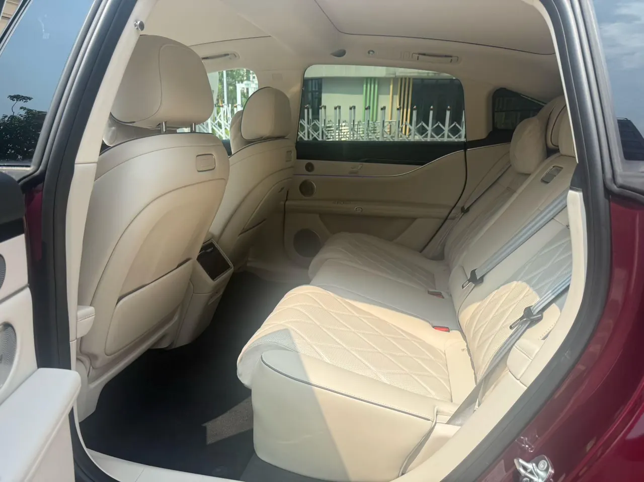 Luxeed 2026 S9 Ultra Rear Drive 53kWh Automatic 3