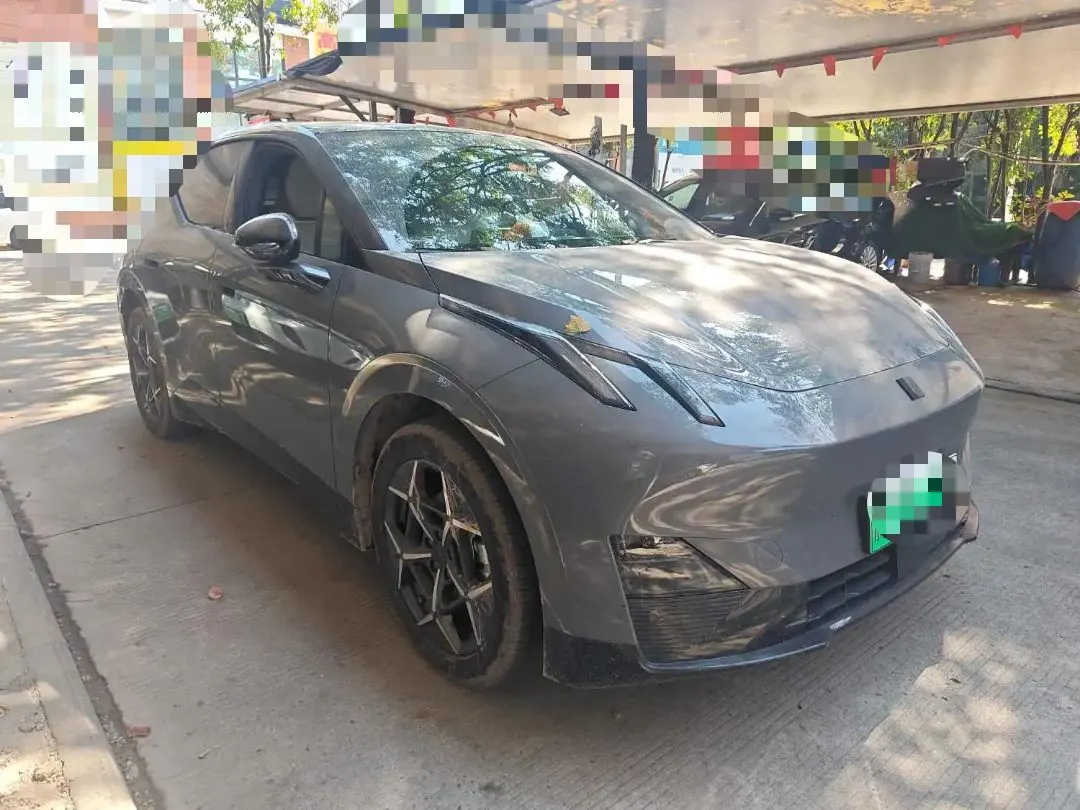 LYNK&amp;CO 2025 LYNK&amp;CO Z 20 530km Rear Drive Pro Automatic 3